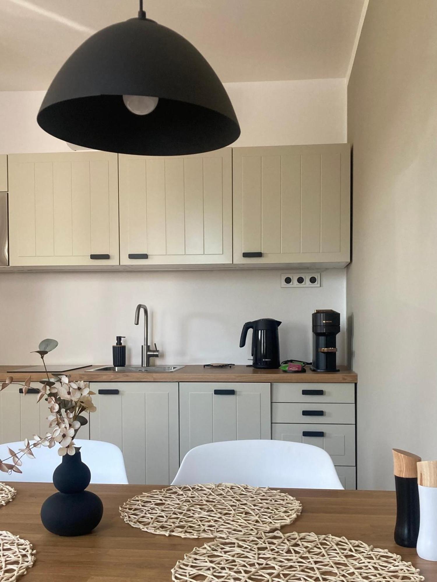 Pod Vinohradem - Apartmany & Vinne Sklepy Mutěnice Exterior foto